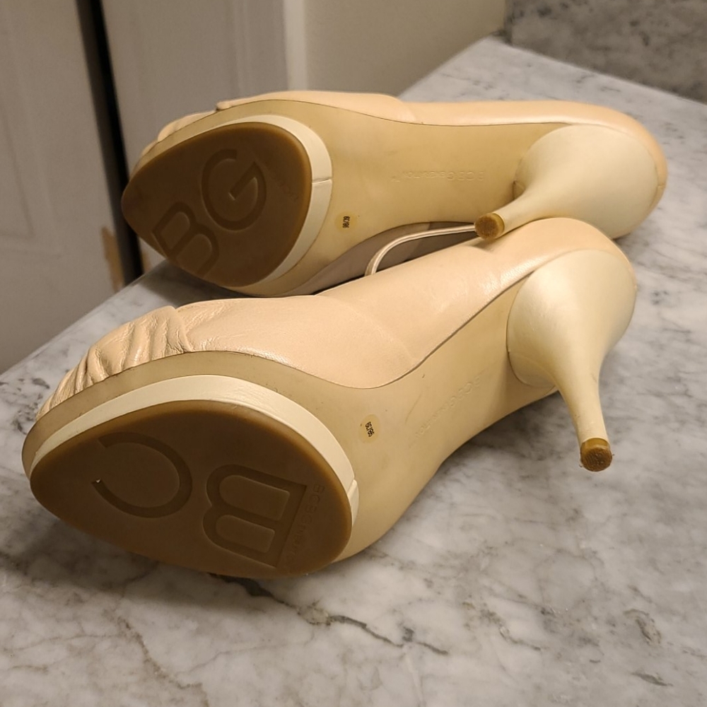 Shoes - Picture 3 of 3